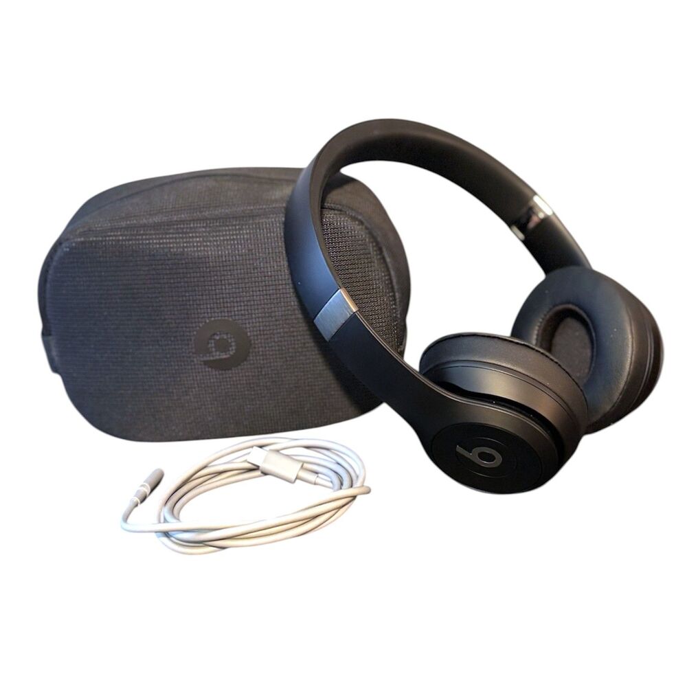 Beats by Dre On-Ear Headphones in Black with White Cable